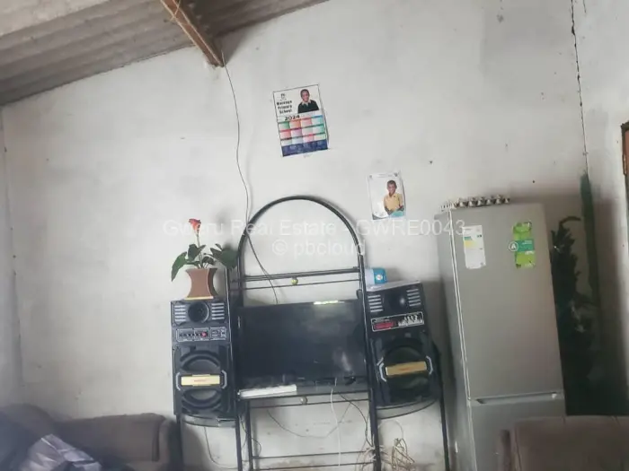 3 Bedroom House for Sale in Nehosho, Gweru