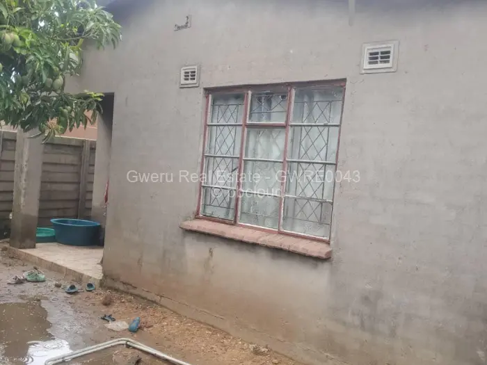 3 Bedroom House for Sale in Nehosho, Gweru