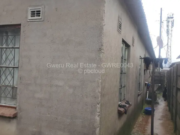 3 Bedroom House for Sale in Nehosho, Gweru