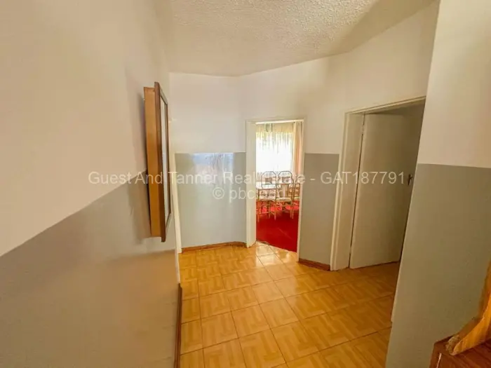 6 Bedroom House for Sale in Chisipite, Harare