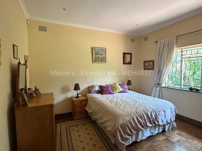 4 Bedroom House to Rent in Emerald Hill, Harare