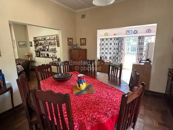 4 Bedroom House to Rent in Emerald Hill, Harare
