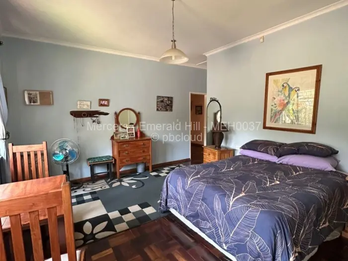 4 Bedroom House to Rent in Emerald Hill, Harare