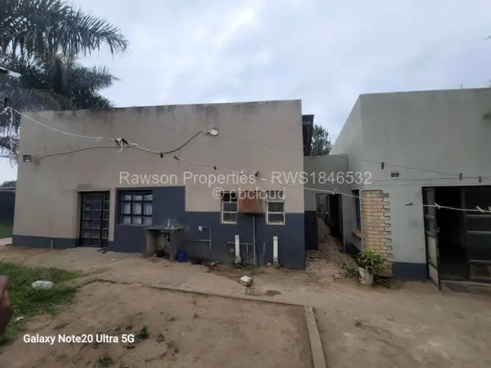 Warehouse/Industrial for Sale in Murehwa, Murehwa