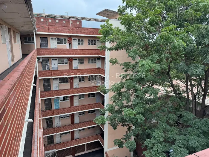 Flat/Apartment to Rent in Bulawayo City Centre, Bulawayo