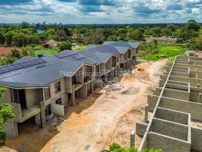 Townhouse/Cluster for Sale in Greendale, Harare
