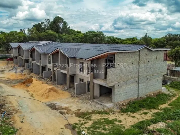 Townhouse/Cluster for Sale in Greendale, Harare