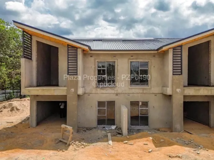 Townhouse/Cluster for Sale in Greendale, Harare