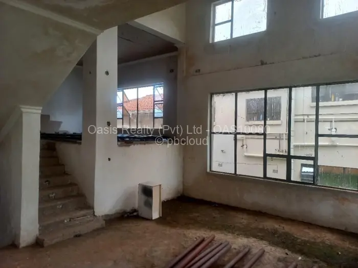 Flat/Apartment for Sale in Carrick Creagh Estate, Harare