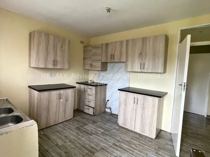 2 Bedroom Cottage/Garden Flat to Rent in Hatfield, Harare