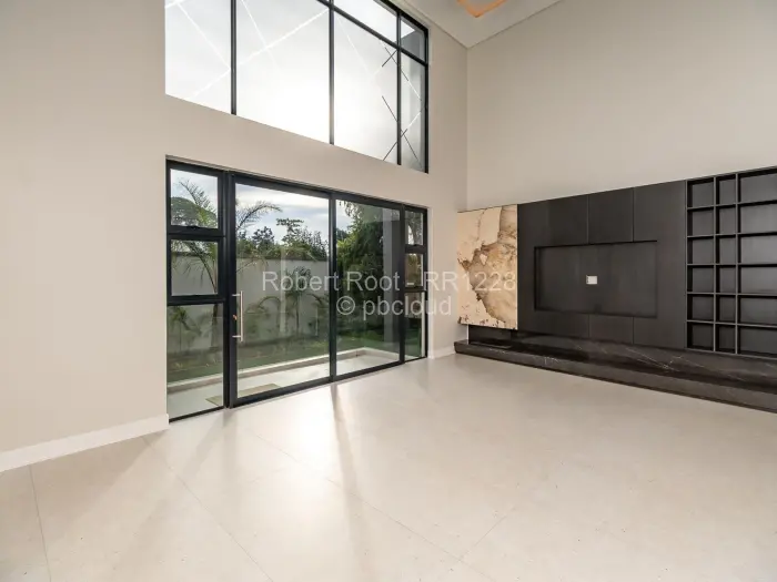 7 Bedroom House for Sale in Borrowdale, Harare