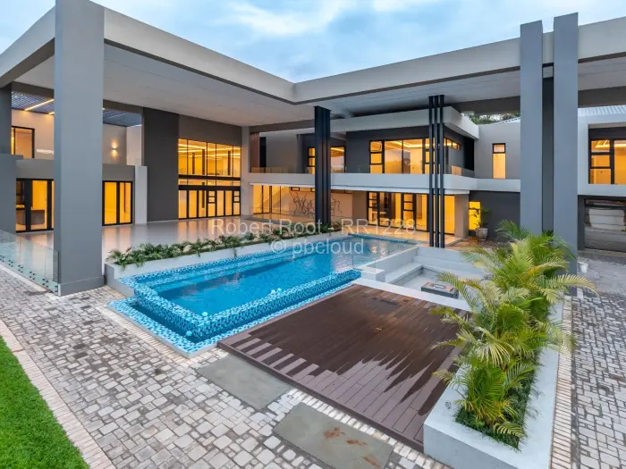 7 Bedroom House for Sale in Borrowdale, Harare