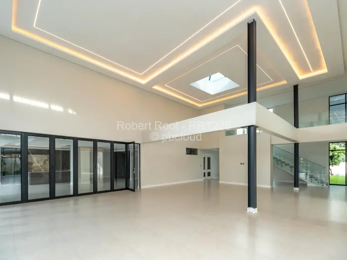 7 Bedroom House for Sale in Borrowdale, Harare
