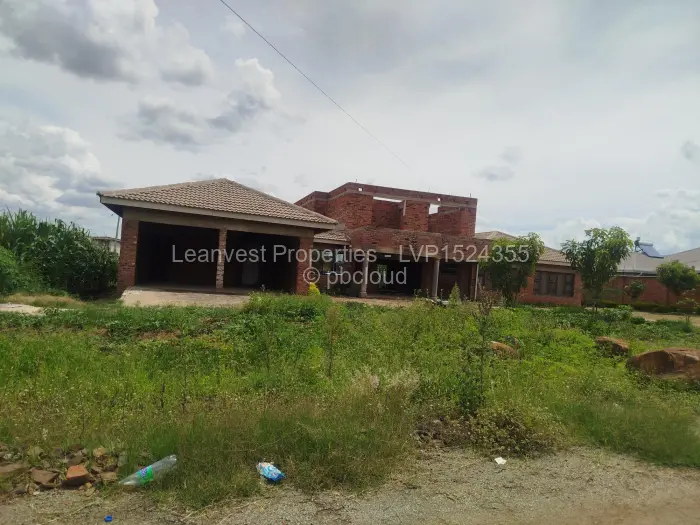 5 Bedroom House for Sale in Glen Lorne, Harare