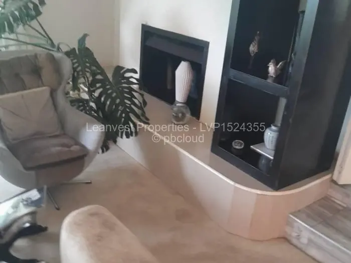 5 Bedroom House for Sale in Glen Lorne, Harare