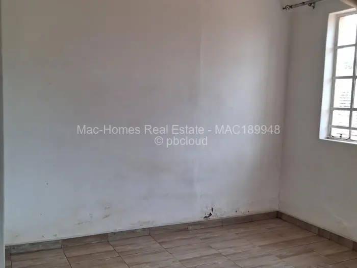 2 Bedroom Cottage/Garden Flat to Rent in Crowhill Views, Harare