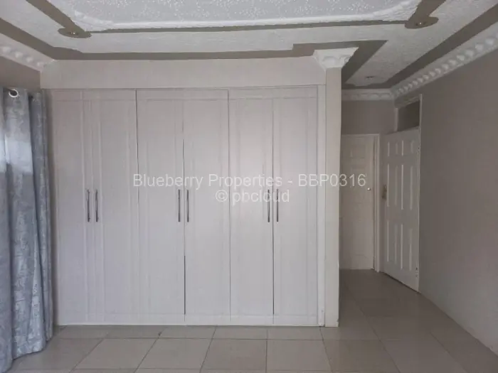 3 Bedroom House to Rent in Damofalls, Damofalls