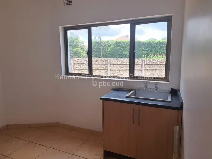 5 Bedroom House for Sale in Gunhill, Harare