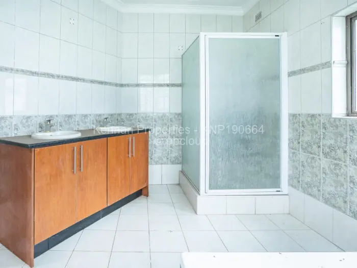 5 Bedroom House for Sale in Gunhill, Harare