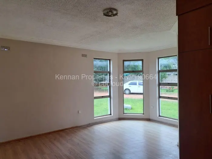 5 Bedroom House for Sale in Gunhill, Harare