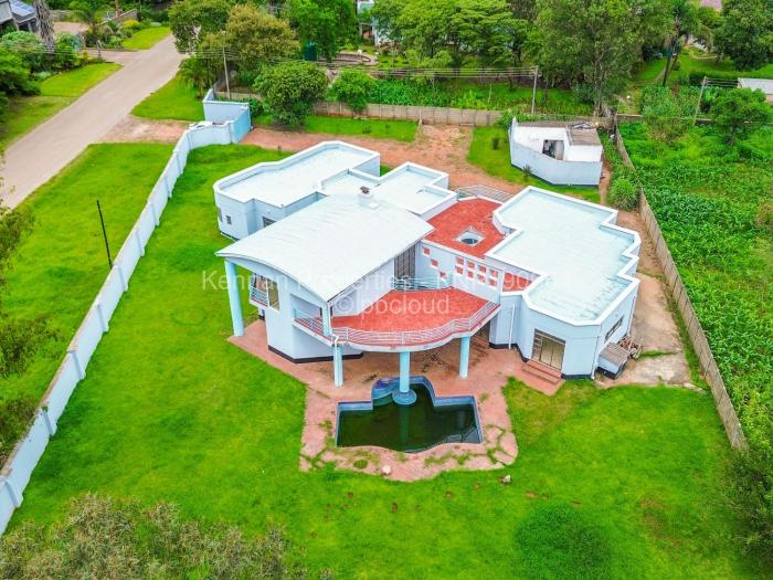 5 Bedroom House for Sale in Gunhill, Harare