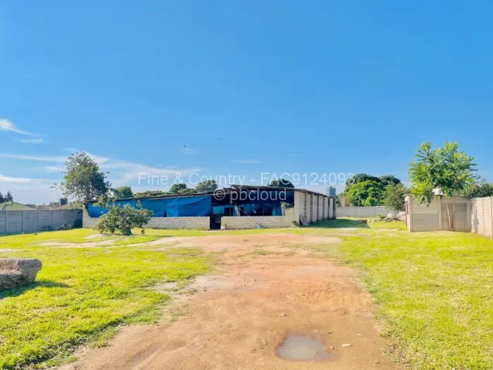 Commercial Stand for Sale in Waterfalls, Harare