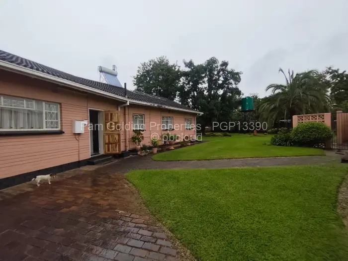 3 Bedroom House to Rent in Milton Park