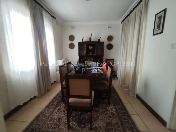 3 Bedroom House to Rent in Milton Park