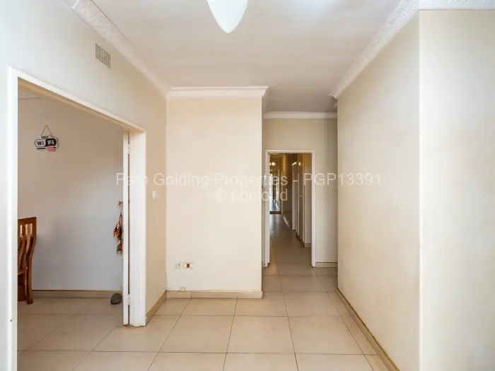 4 Bedroom House for Sale in Alexandra Park, Harare