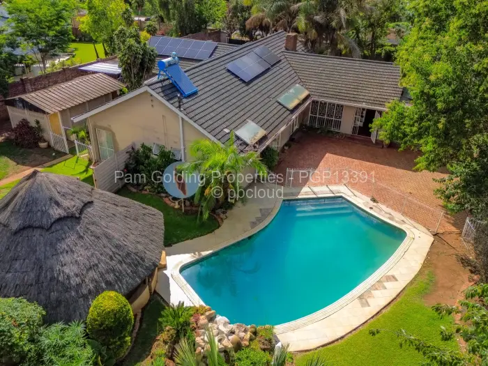 4 Bedroom House for Sale in Alexandra Park, Harare