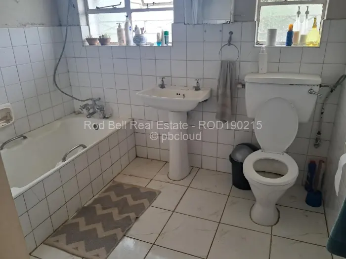 2 Bedroom Cottage/Garden Flat for Sale in Mount Pleasant, Harare