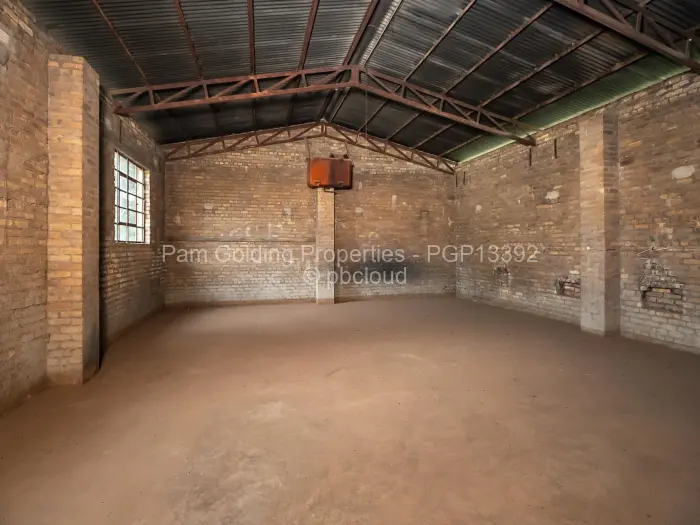 Warehouse/Industrial for Sale in Ardbennie, Harare