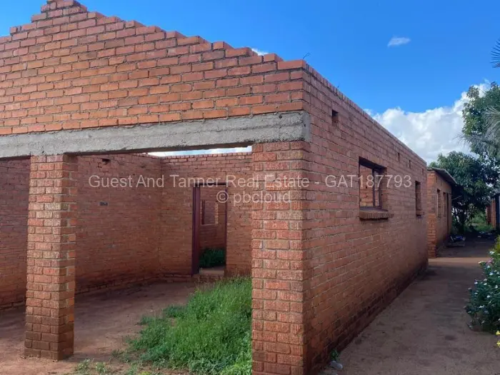 House for Sale in Mahatshula, Bulawayo