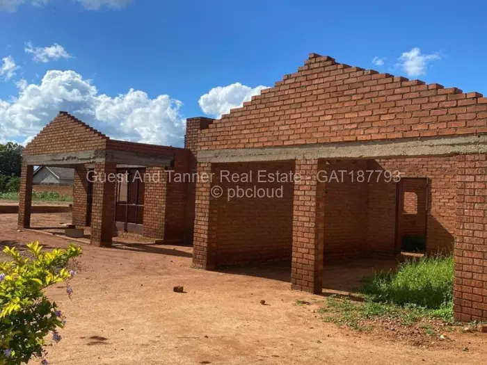 House for Sale in Mahatshula, Bulawayo