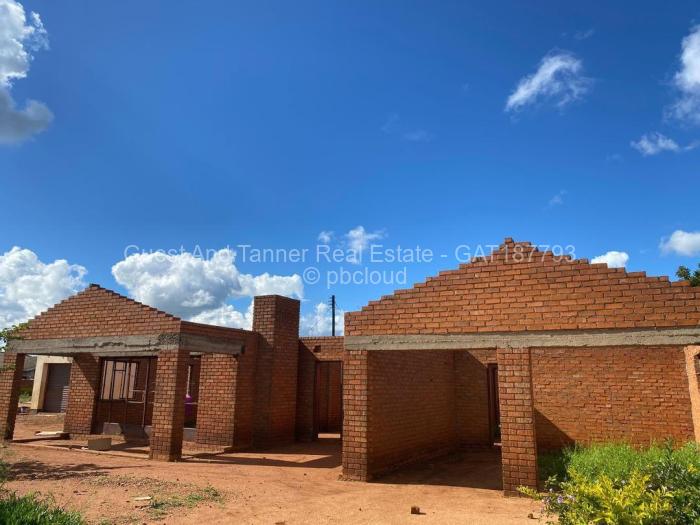 House for Sale in Mahatshula, Bulawayo