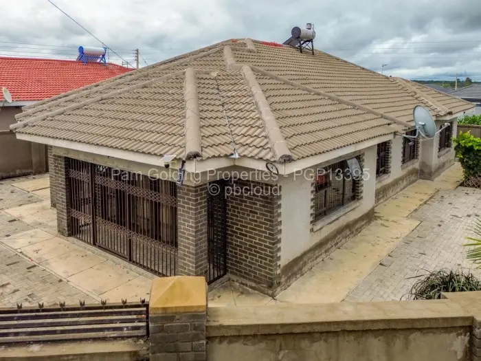 3 Bedroom House for Sale in Mabvazuva Estates, Ruwa