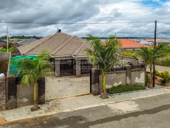 3 Bedroom House for Sale in Mabvazuva Estates, Ruwa