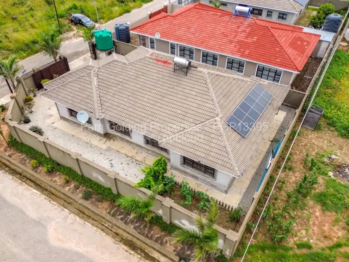 3 Bedroom House for Sale in Mabvazuva Estates, Ruwa