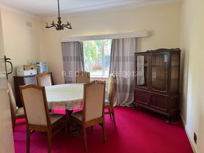 3 Bedroom House for Sale in Kumalo, Bulawayo