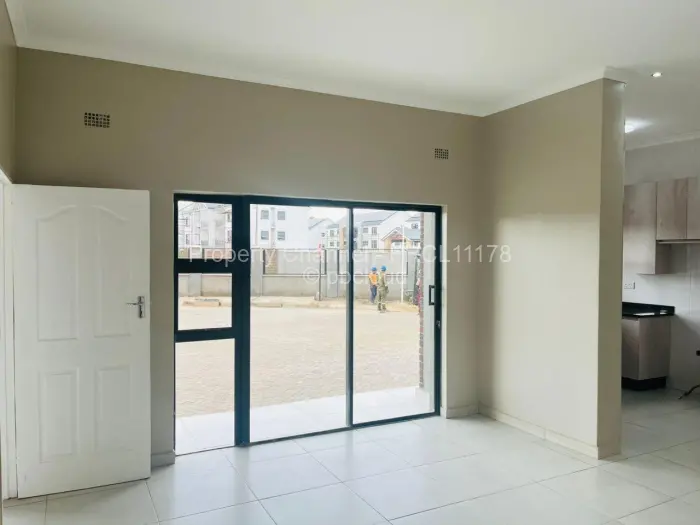 Flat/Apartment to Rent in Madokero Estates, Harare