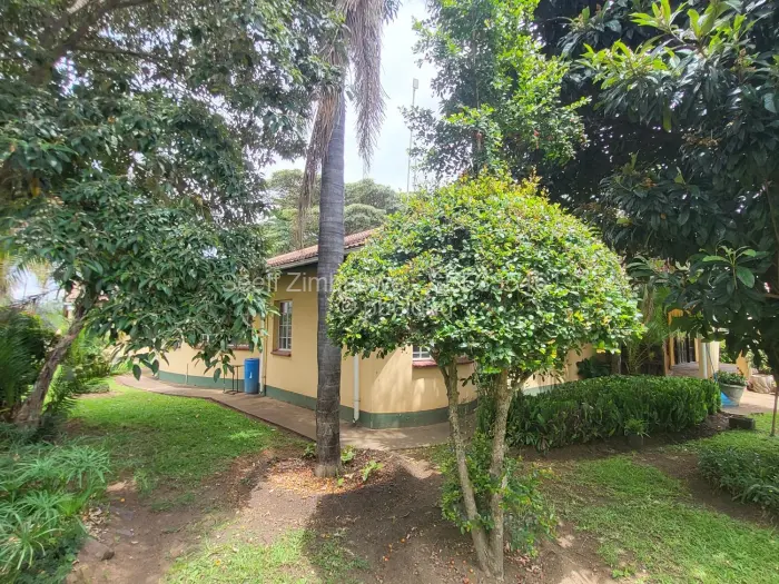 5 Bedroom House for Sale in Goodhope, Harare
