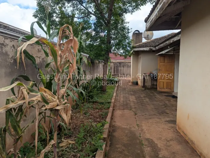 4 Bedroom House for Sale in Bloomingdale, Harare