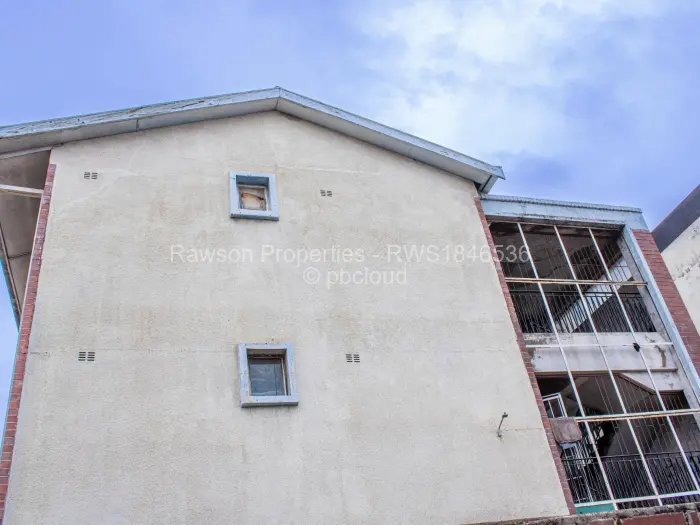 1 Bedroom Cottage/Garden Flat for Sale in Avenues, Harare