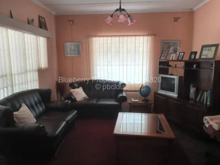 4 Bedroom House for Sale in Waterfalls, Harare