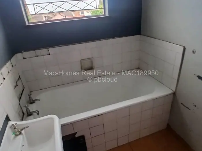Flat/Apartment for Sale in Avenues, Harare