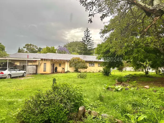3 Bedroom House for Sale in Burnside, Bulawayo