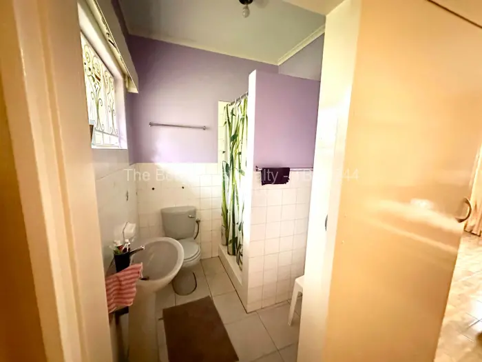 3 Bedroom House for Sale in Burnside, Bulawayo