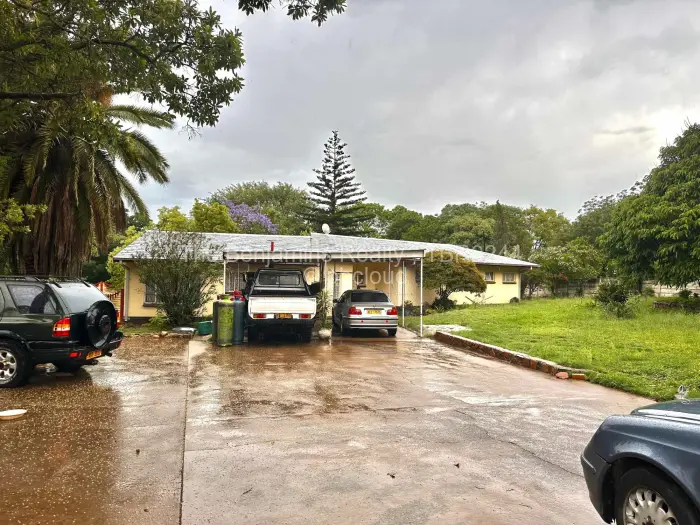 3 Bedroom House for Sale in Burnside, Bulawayo