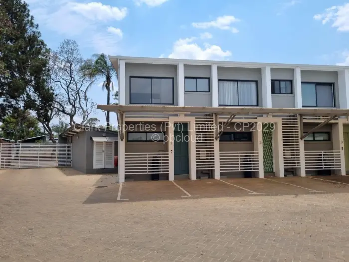 Flat/Apartment for Sale in Newlands, Harare