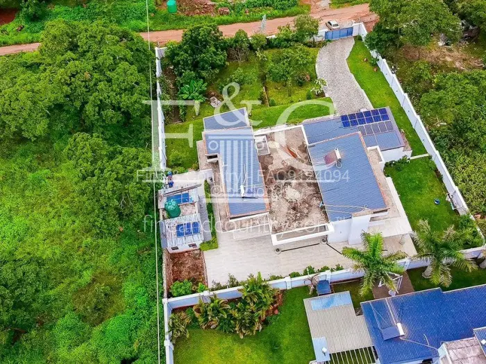 5 Bedroom House for Sale in Carrick Creagh Estate, Harare